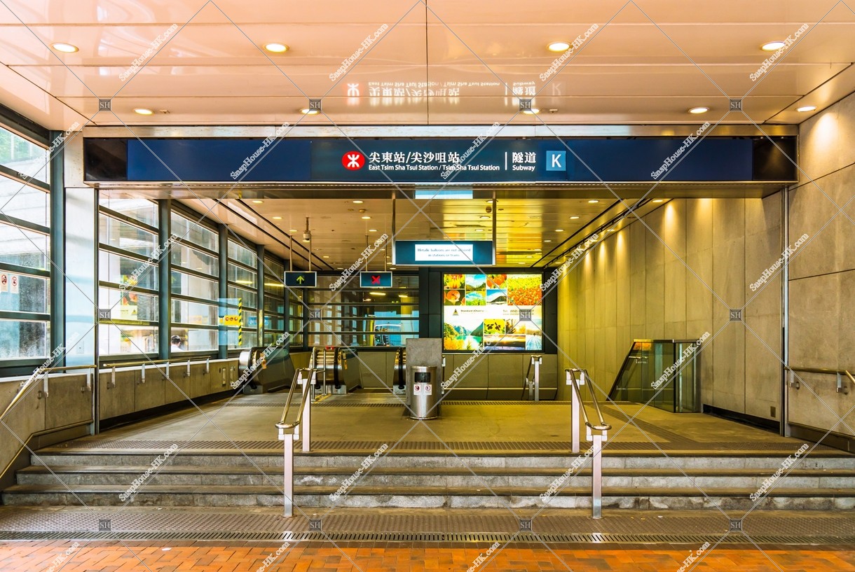 MTR 尖沙咀駅の出入口