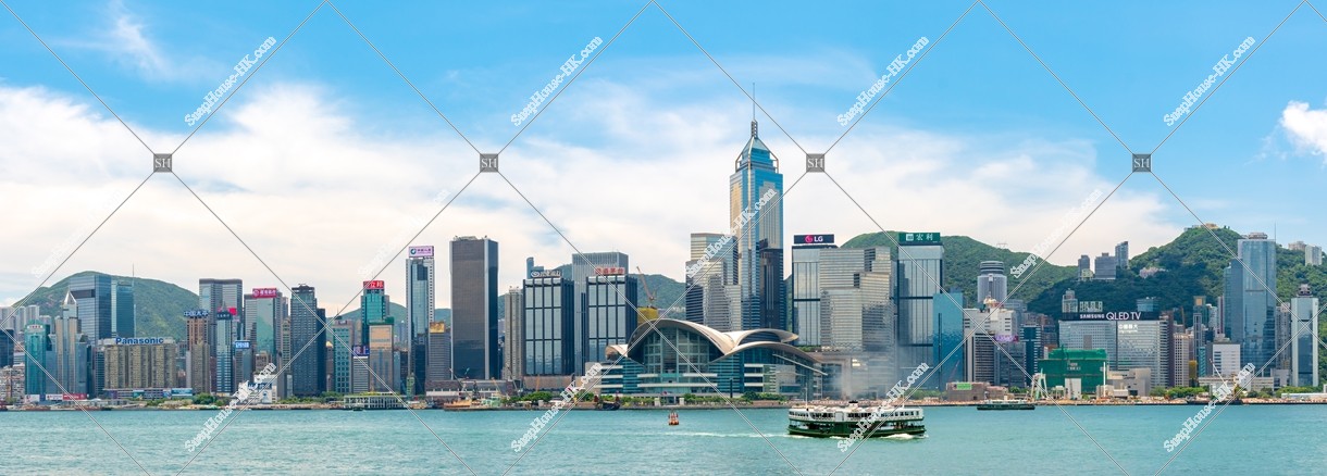 湾仔（灣仔）の高層ビル群のパノラマ風景 その②