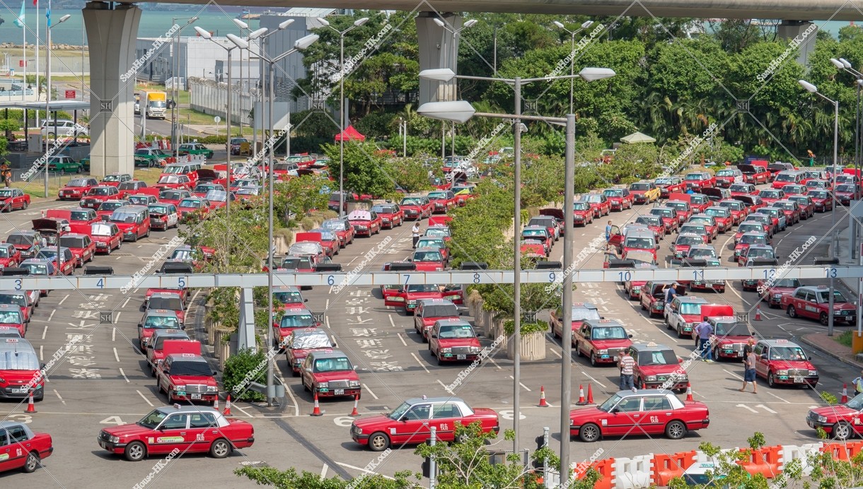 香港国際空港 赤タクシー（市区タクシー） その①