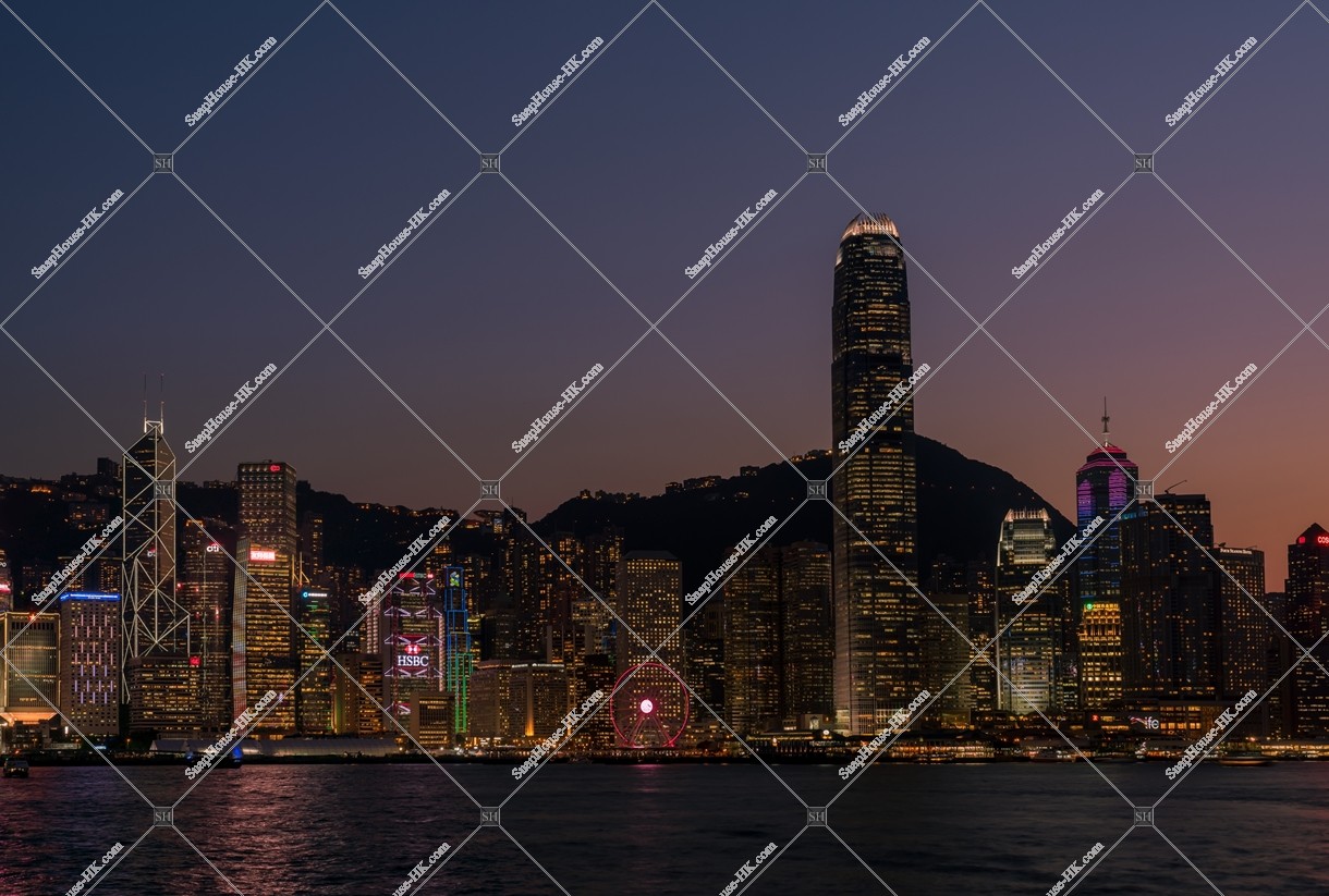 尖沙咀から見るセントラル（中環）の夜景 その①