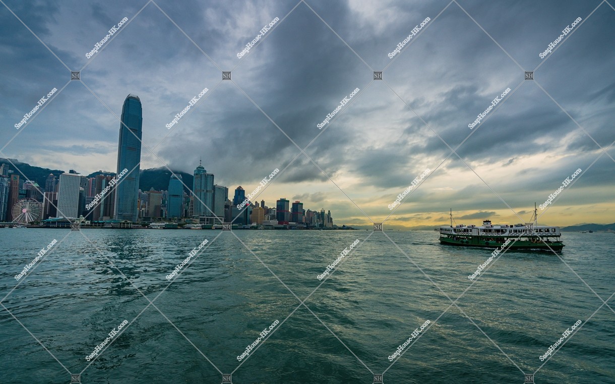 ヴィクトリア・ハーバーとスターフェリー(天星小輪)と香港島 その③