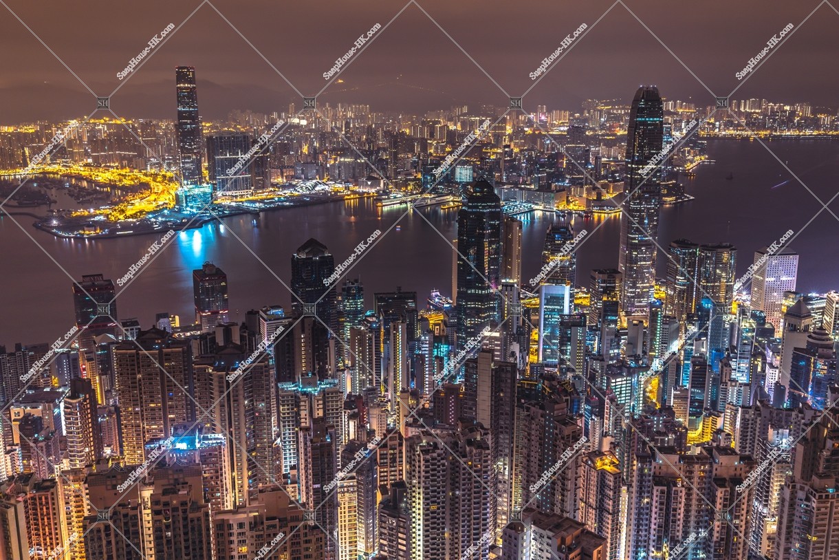 ヴィクトリア・ピークから見る香港の深夜の夜景 その⑤