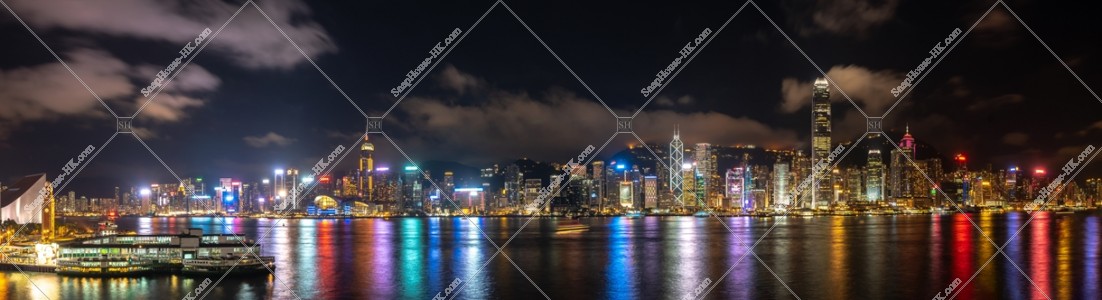 尖沙咀から見る香港島の高層ビル群のパノラマ夜景  その④