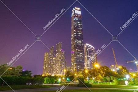 西九龍の高層ビル群の夜景 その②