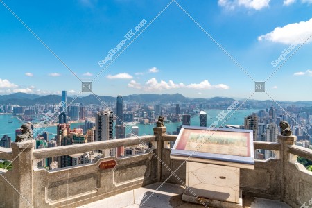 ヴィクトリア・ピークの展望台と香港の都市の風景 その②