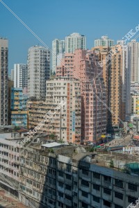 観塘（觀塘） 北東方向の風景 [縦向き]