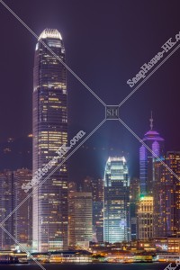 セントラル（中環）の夜景 ifc1とifc2 [縦向き]