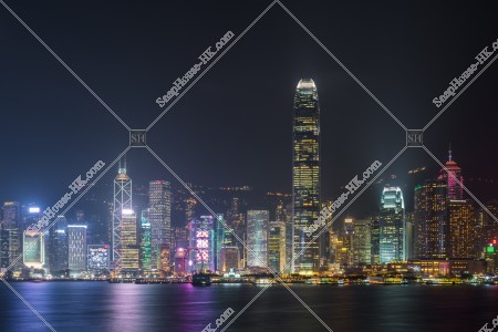 尖沙咀から見るセントラル（中環）の夜景 その②