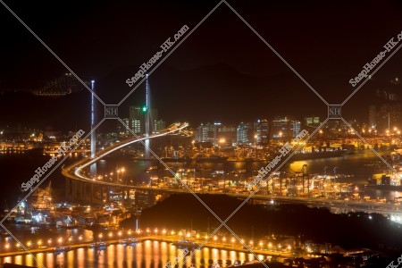 昂船洲大橋(ストーンカッターズ橋)の夜景 その②