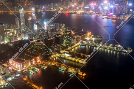 尖沙咀と湾仔(灣仔)エリアの夜景