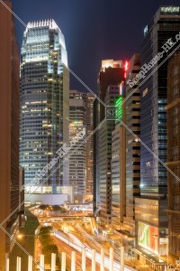 セントラル（中環） 干諾道中と国際金融中 第一期の夜景