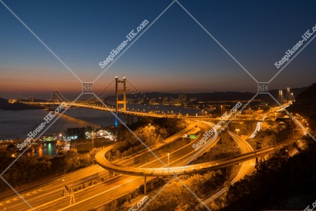 青馬大橋とインターチェンジの夜景 その①