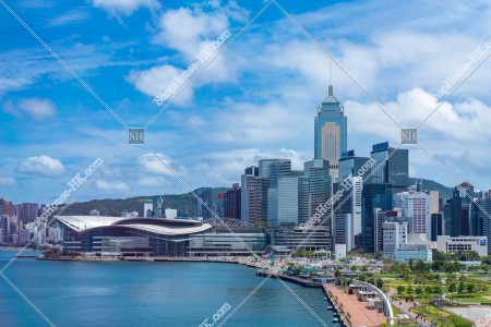 セントラル（中環）から見る灣仔の高層ビル群の風景