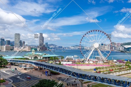 香港観覧車と尖沙咀の風景