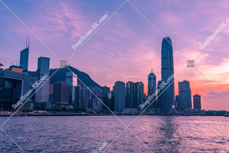 セントラル(中環)~金鐘の高層ビル群の夕景 その②