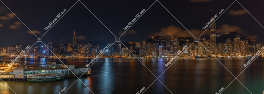 尖沙咀から見る香港島の高層ビル群のパノラマ夜景  その①