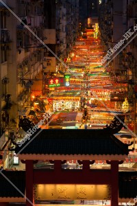 佐敦 廟街のナイトマーケットの風景 その①