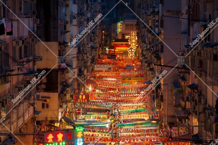 佐敦 廟街のナイトマーケットの風景 その②