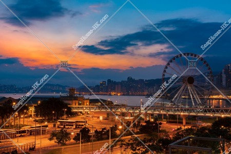 夜明け前のセントラル(中環)の風景 その②