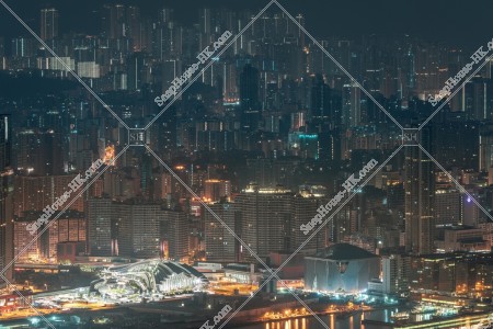 九龍半島の深夜の夜景