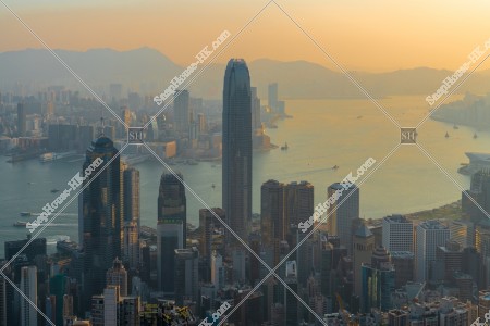 ヴィクトリア・ピークから見る香港の早朝の風景 その③