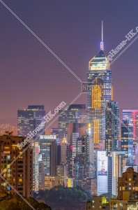 灣仔高層ビルの夜景