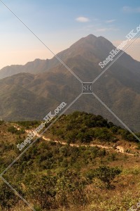 大東山の山道と鳳凰山の風景 その②