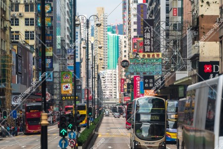 油麻地 彌敦道（ネイザンロード）の街並みの風景 その㉖