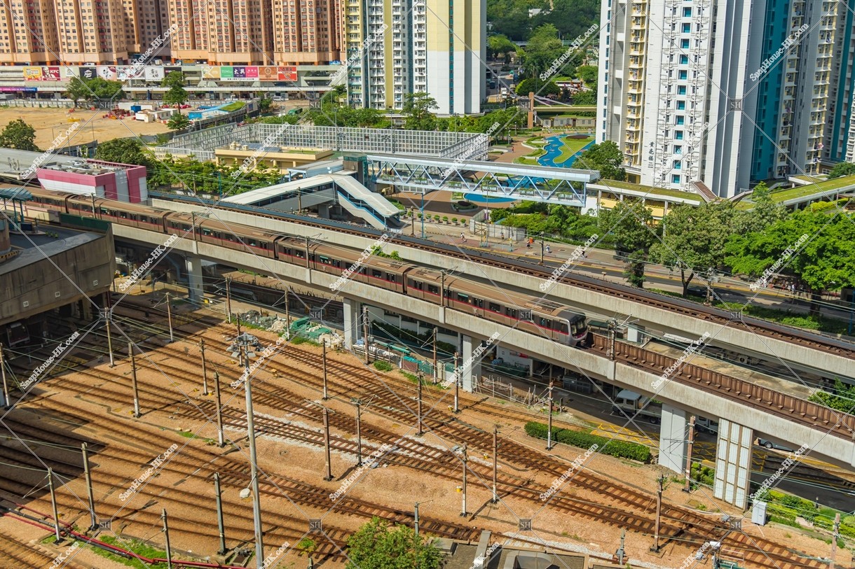 MTR train at Kowloon Bay, No.1