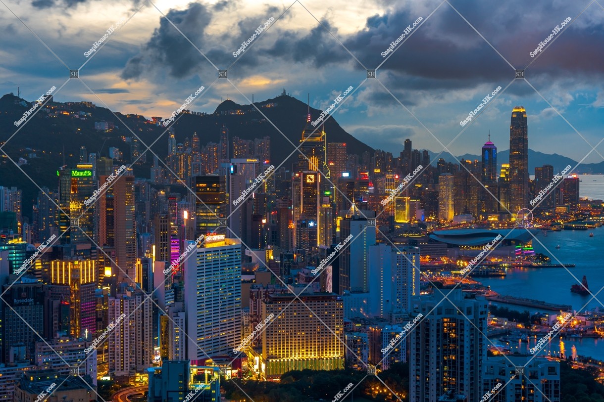 Night view of high-rise buildings at Causeway Bay to Central, No.2