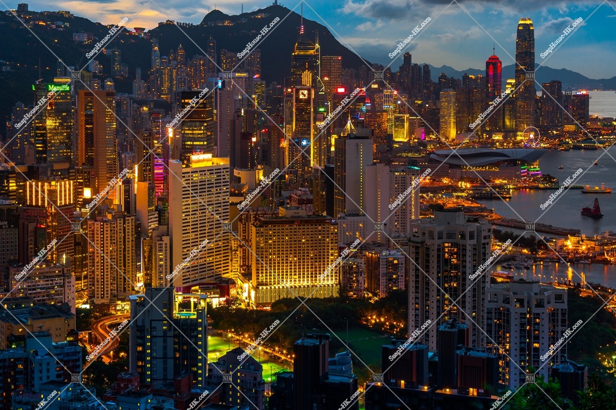 Night view of high-rise buildings at Causeway Bay to Central, No.3