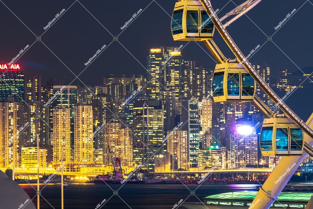 The Hong Kong Observation Wheel and buildings at night
