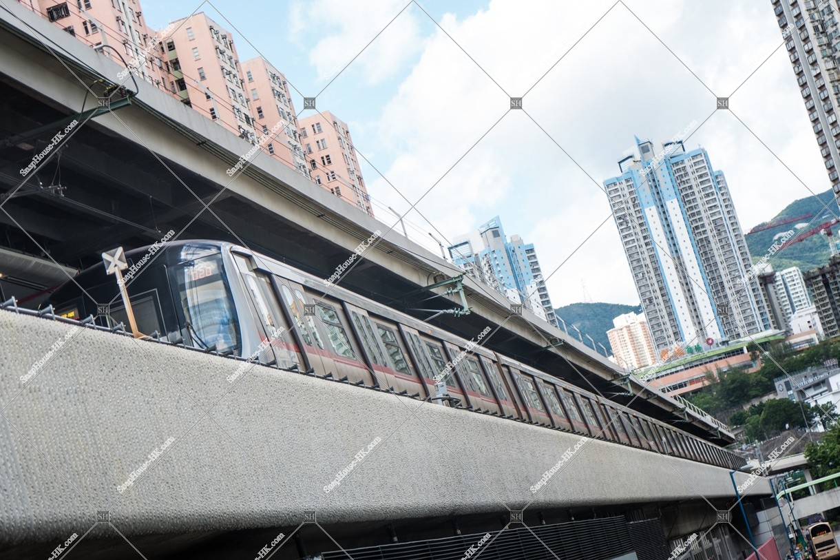 MTR train stopping at the station, No.2