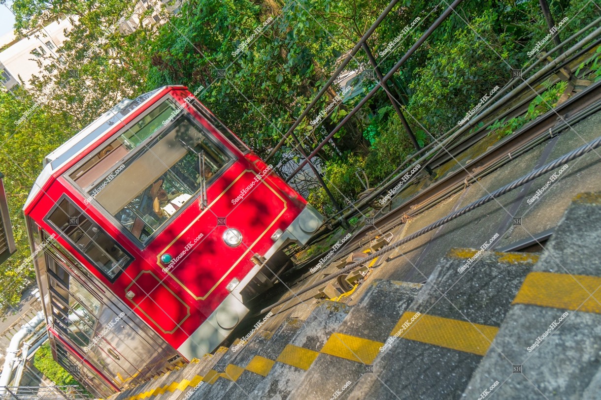 Peak Tram in driving