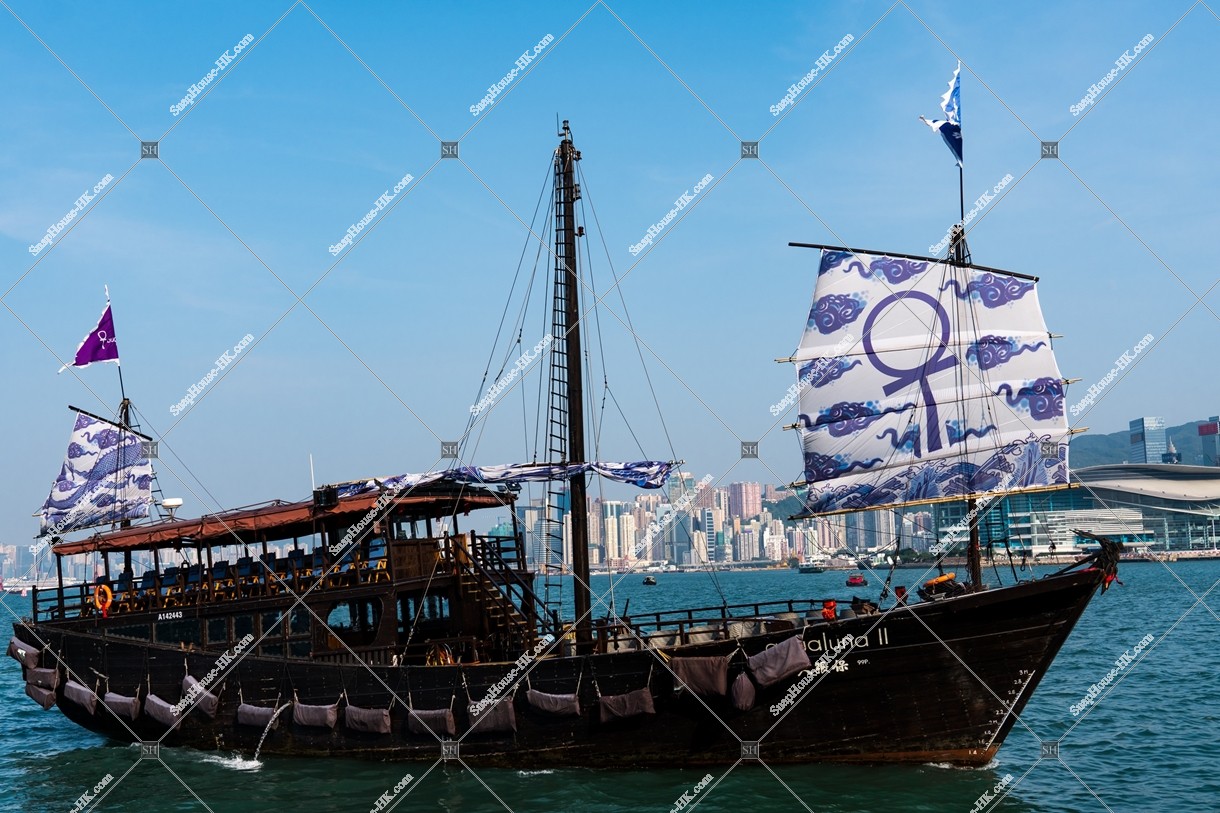 AQUALNA II [Landscape] 