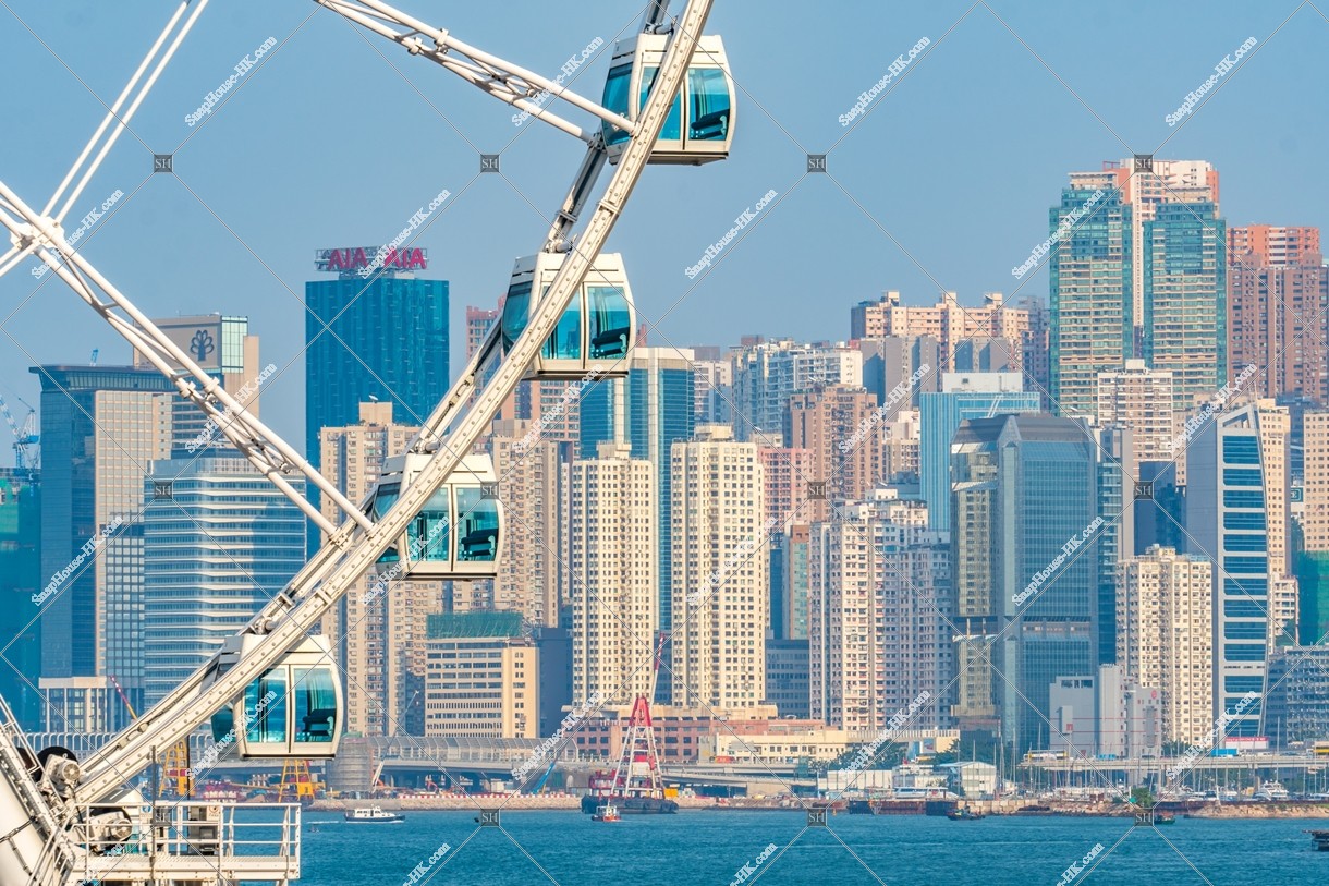 Hong Kong Observation Wheel and the group of buildings at North Point [Close-up photograph] ④