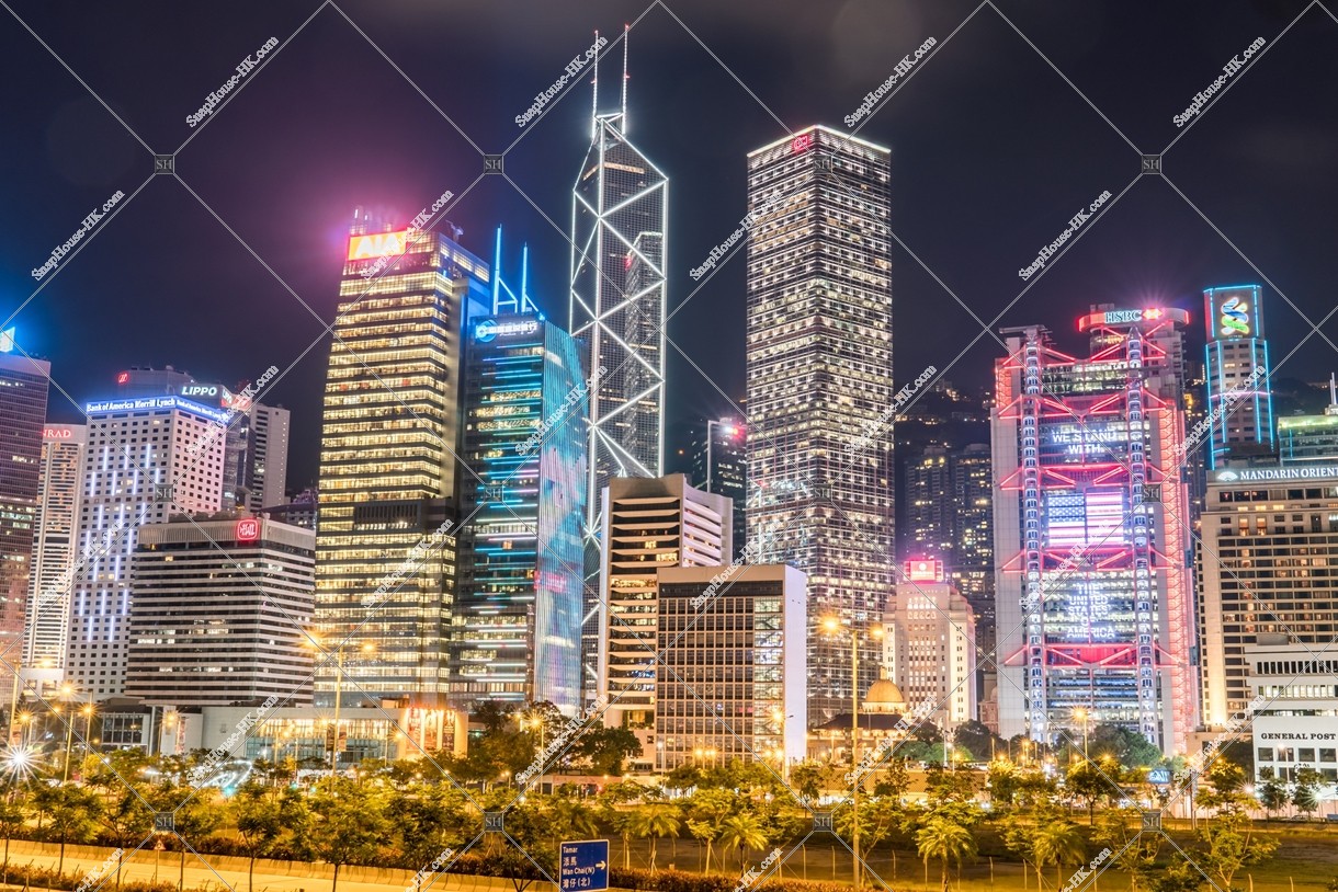Group of buildings in the central business districts [night view] [Close-up photography]