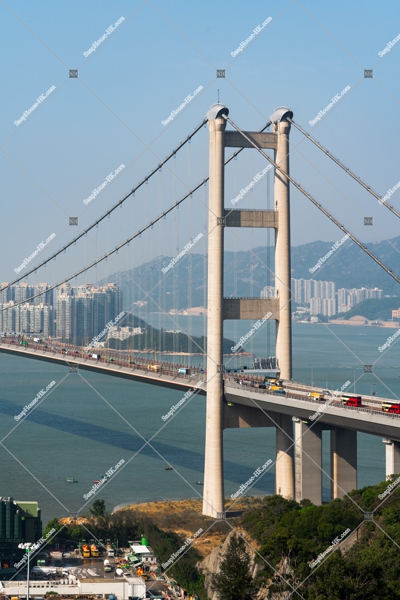 Main post of Tsing Ma Bridge