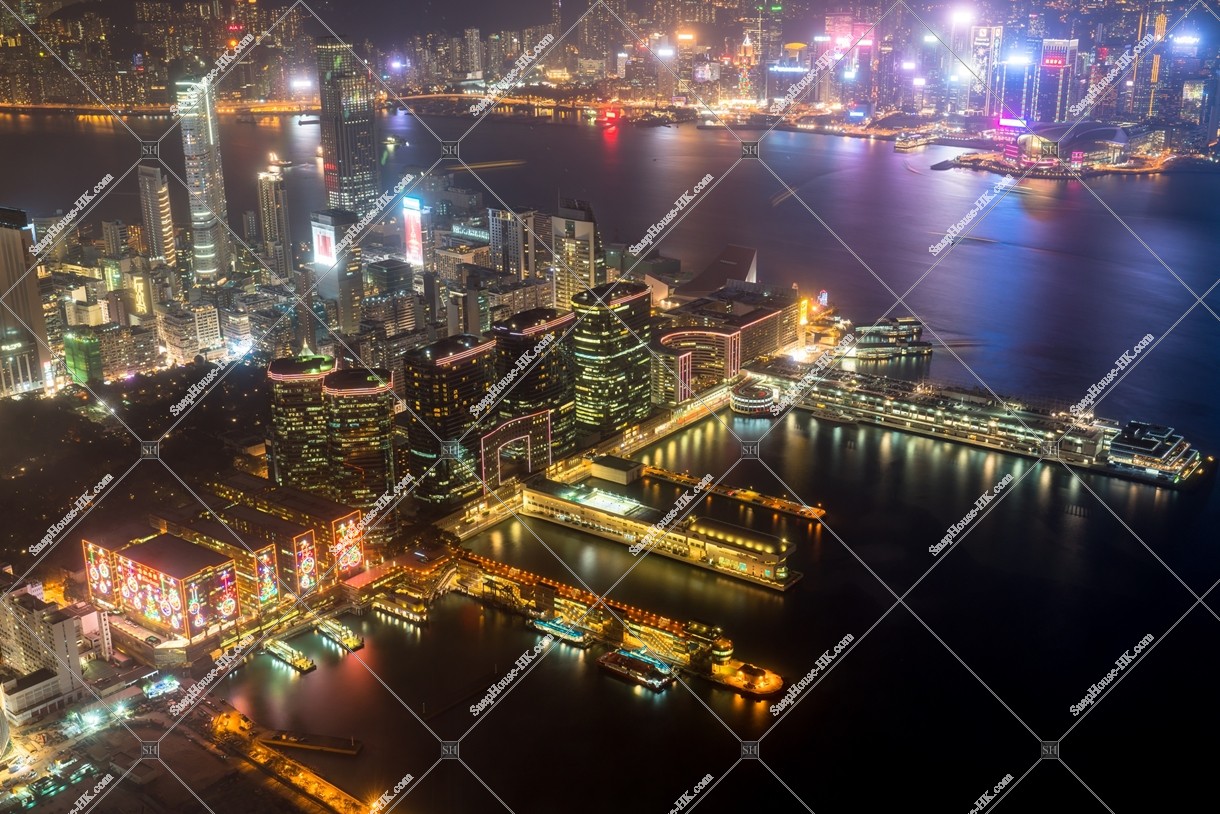 Night view of Tsim Sha Tsui and Wan Chai area