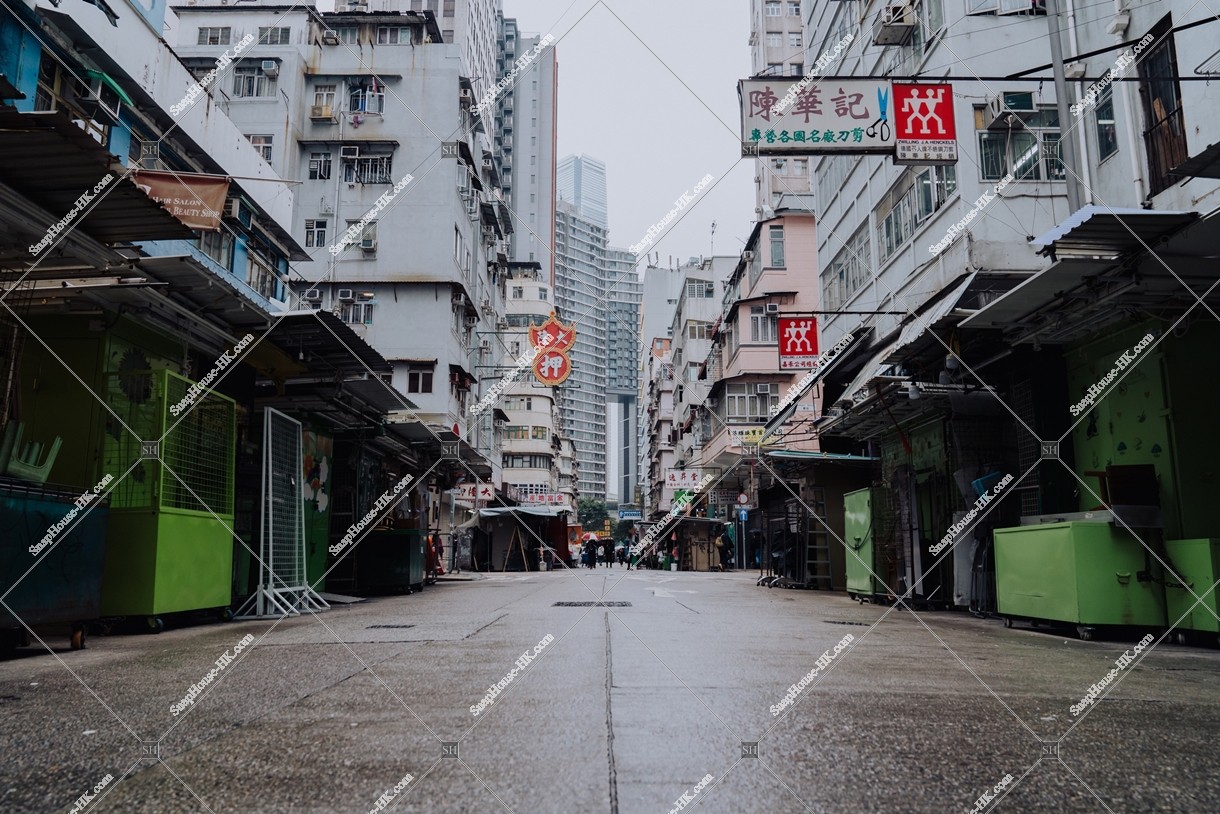 The rainly day of Street Markets in Owring Street on the morning, Jordan