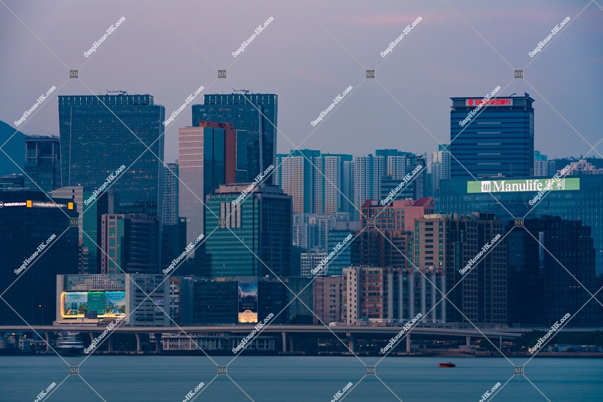 Evening scene of buildings at Kwun Tong