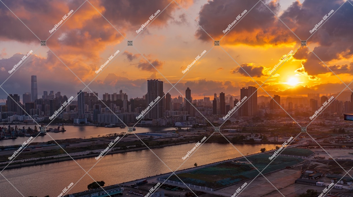 Evening scene of Kowloon from Kowloon Bay, No.1