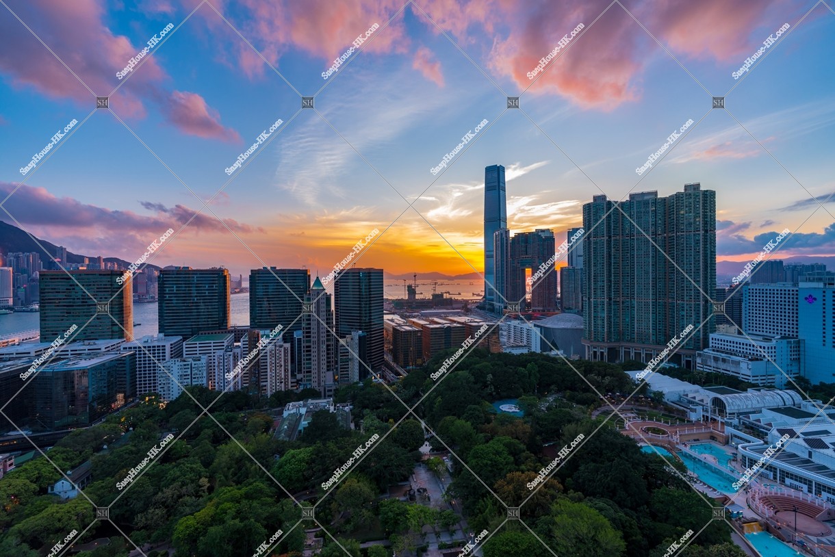 Evening scene of Tsim Sha Tsui and West Kowloon No.1