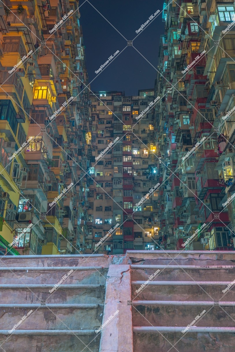 Night view of Monster Building at Quarry Bay, No.7