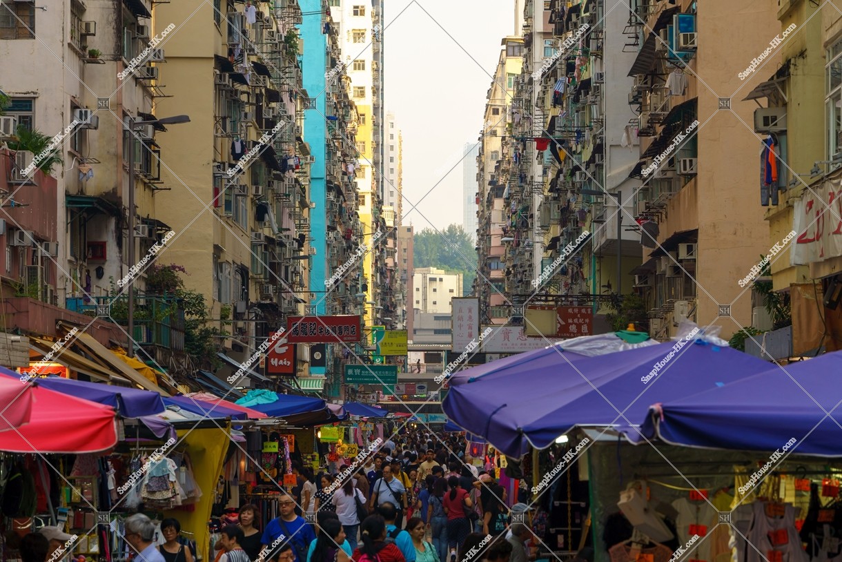 Street view  of Fa Yuen Street in the evening, Mong Kok, No.2