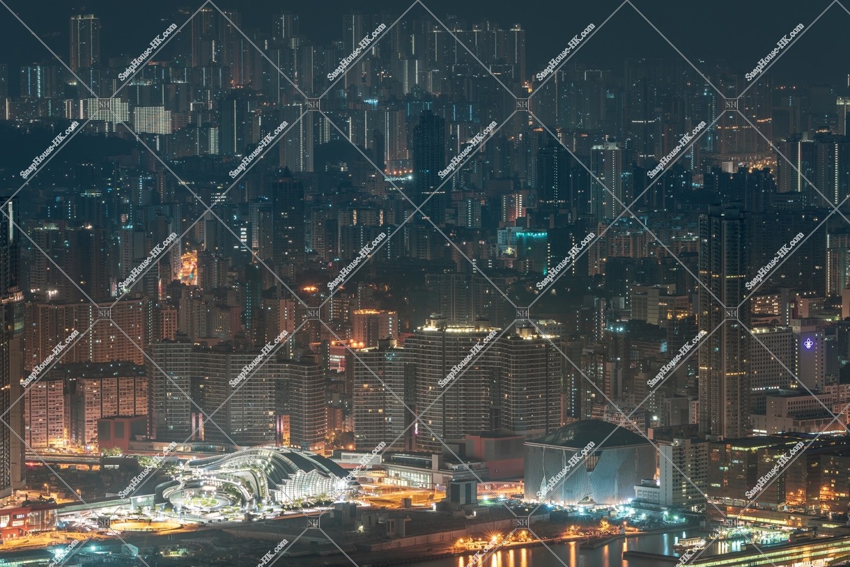 Midnight view of Kowloon Peninsula