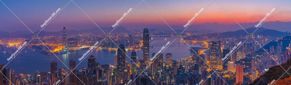 Panoramatic iew of Hong Kong at dawn from The Peak, No.1