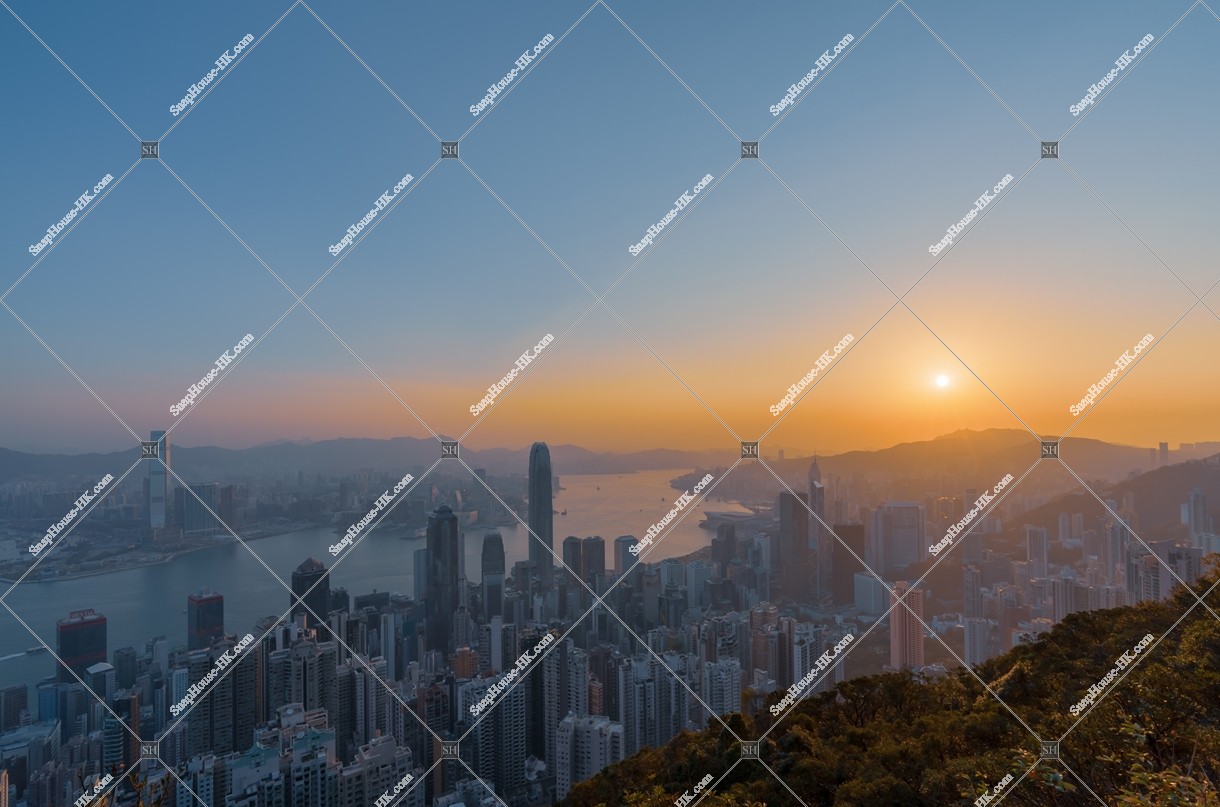Sunrise view of Hong Kong from The Peak, No.10