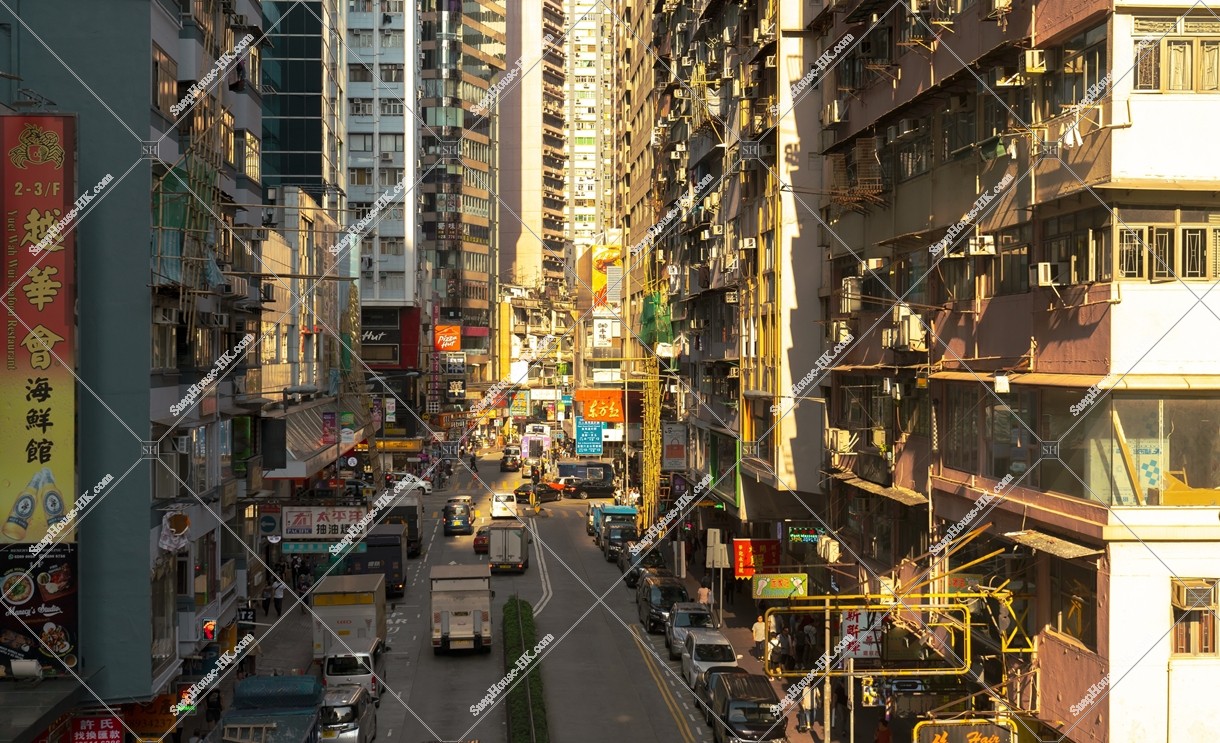 Evening street view of Jaffe Road at Causeway Bay