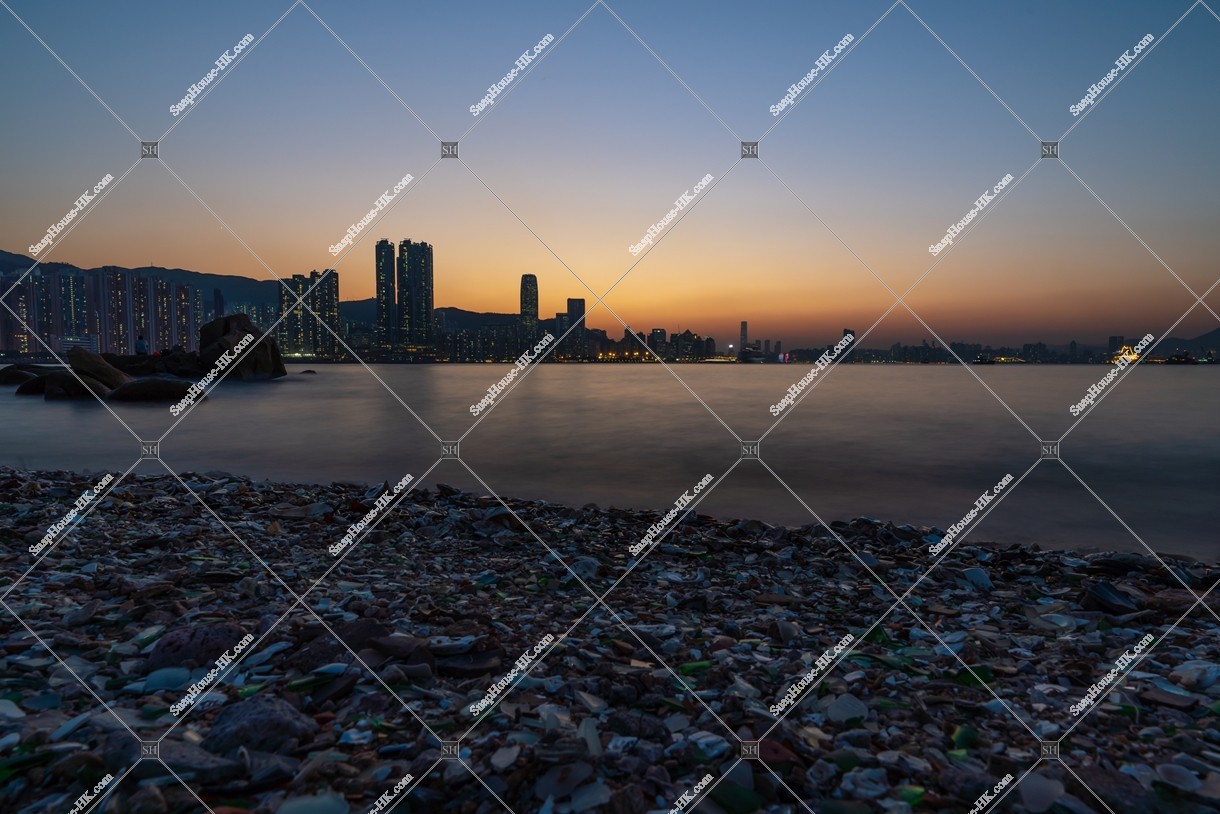 Evening view of Victoria Harbour from Sam Ka Tsuen, No.8